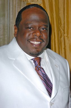 9 yıllık aile konuları parası ve kutlama