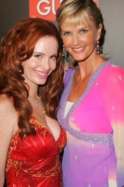 TV Rehberi ve iç tv emmy Ödülleri partiden sonra