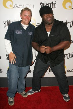 Alex freeman jane dergi ve plugg kot moda gösterisi ve sunburst projeleri faydalanmak için parti solowitz ve bd. Spider club, hollywood, ca. 09-29-05