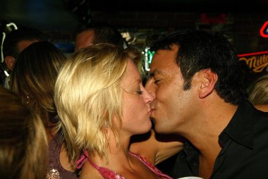 ayaz, heidi ve frank kalmalı mıyım yoksa gideyim