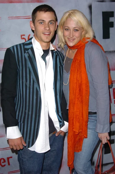 Dünya vs Elmer ave.