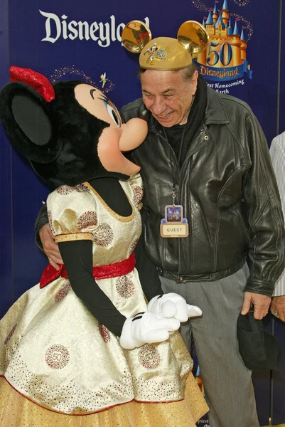 Il cinquantesimo anniversario di Disneyland "Il ritorno a casa più felice del mondo " — Foto Stock