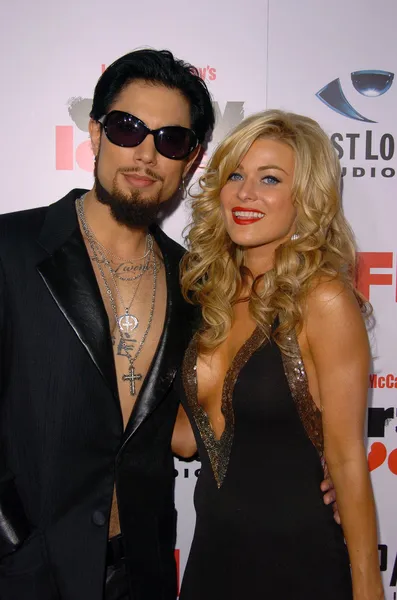 Dave navarro ve carmen electra