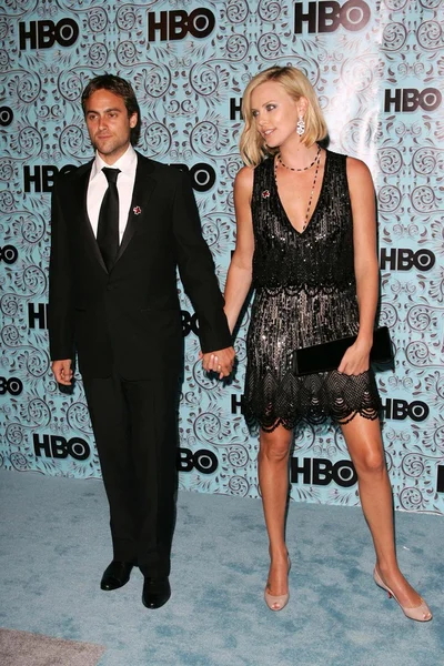 Stuart Townsend and Charlize Theron — Stock Photo, Image