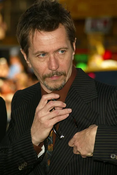 ゲイリー オールドマン写真素材 ロイヤリティフリーゲイリー オールドマン画像 Depositphotos