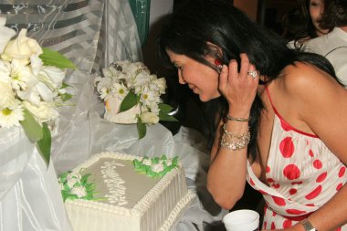 Maria conchita alonso sürpriz doğum günü partisi