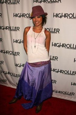 yüksek silindir dergisinin 2 yıllık kutlama olay yaz