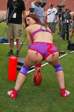 Adrianne curry, iç çamaşırı kase III vuruşu ünlü oyun kurucu fotoğraf çekmek, özel bir yere, long beach, ca 05-27-05