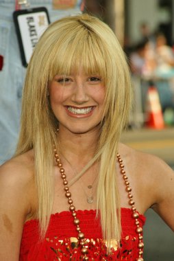 Ashley tisdale
