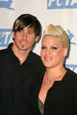 PETA'ın 25th anniversary gala ve insani ödül gösterisi