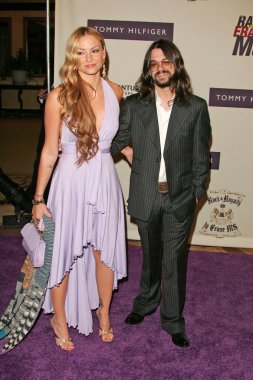 12 yıllık yarış MS silmek için