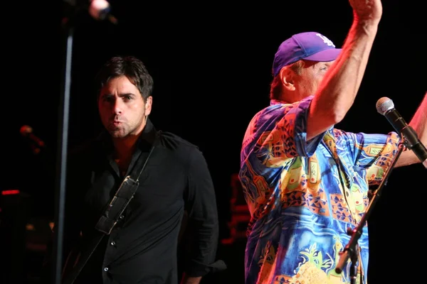 John stamos ve bruce johnston
