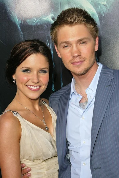 Sophia bush ve chad michael murray