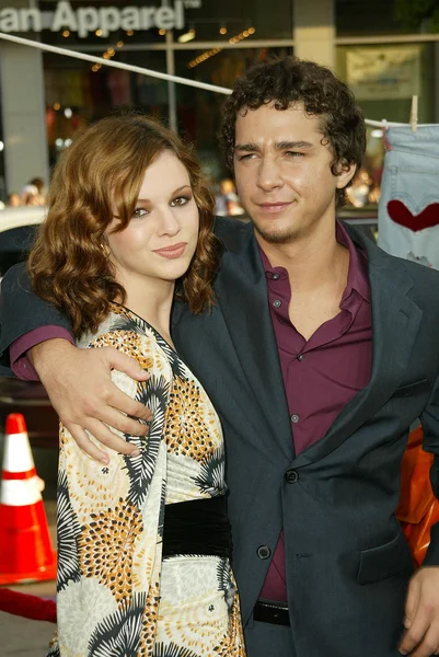 Amber Tamblyn, Shia Labeouf — Photo