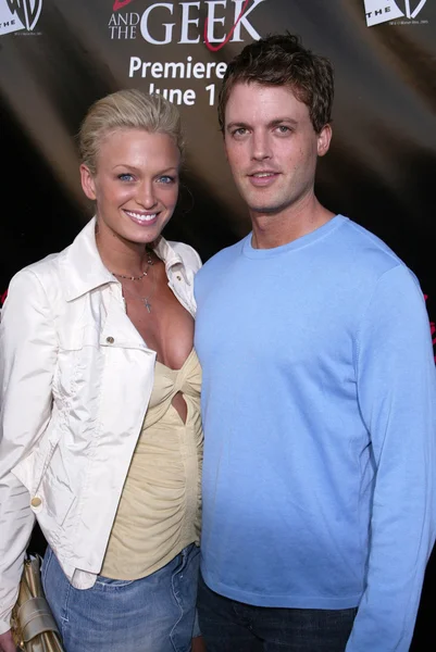 Laurie femaleness ve brian mcfayden