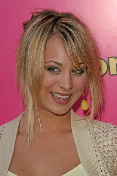 Kaley cuoco —  Fotos de Stock