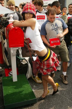 Bai ling ve eetflix star wars hayranları için dvd Rölyef teslim