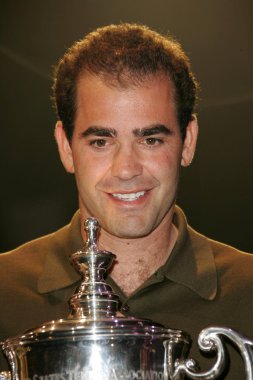 Macy's pasaport gala 2005