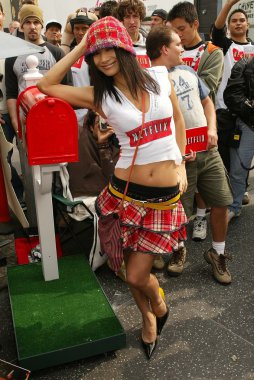 Bai ling ve eetflix star wars hayranları için dvd Rölyef teslim