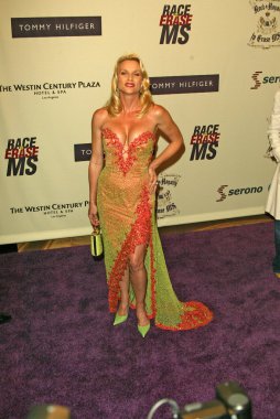 12 yıllık yarış MS silmek için