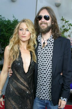 Kate hudson ve chris robinson iskelet anahtar, universal studios sinema, universal city, ca 08-02-05 galasında