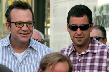 Tom arnold ve adam sandler