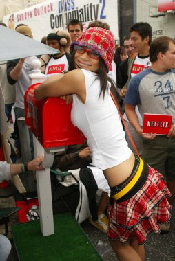 Bai ling ve eetflix star wars hayranları için dvd Rölyef teslim