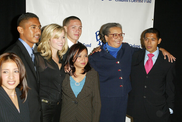 Фонд защиты детей 15-ая ежегодная премия LA "Beat the Odds"
