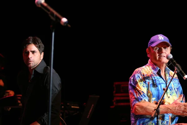 John Stamos e Bruce Johnston — Fotografia de Stock