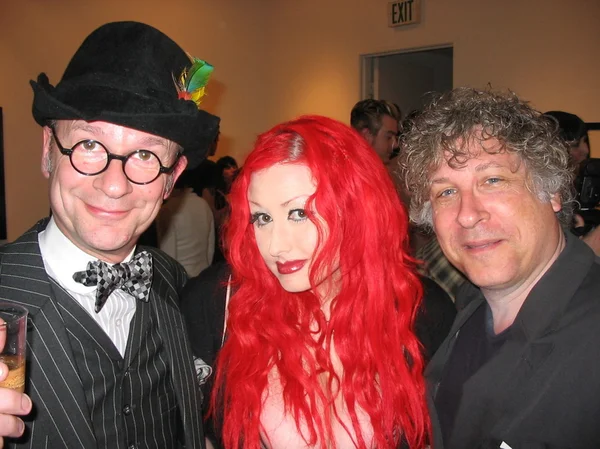 Alan selka, lenora claire und smokey miles bei der joel-peter witkin eröffnung, fahey klein gallery, los angeles, ca 04-28-05 — Stockfoto