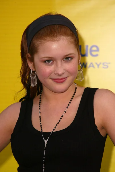 Renee Olstead — Stockfoto