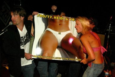 ayaz, heidi ve frank kalmalı mıyım yoksa gideyim