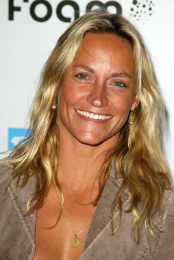 köpük dergisinde bir yıl yıldönümü partisi