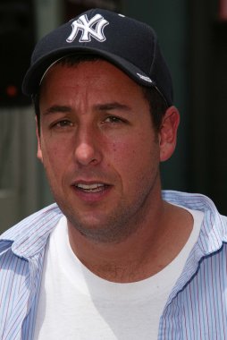 adam sandler sandlers, el ve ayak ceremoney Çin Tiyatrosu, hollywood, ca 05-17-05 Yazdır