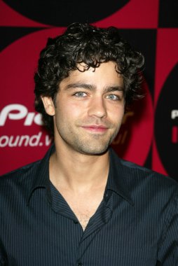 Adrian grenier öncü elektronik otomotiv navigasyon sistemleri de launch party, montmartre lounge, hollywood, ca 04-21-05