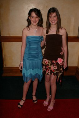 Keaton ve kylie tyndall 26 yıllık genç sanatçı, ödüller, sportsmans lodge, studio city, ca 04-30-05