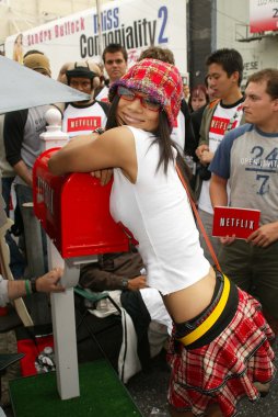 Bai ling ve eetflix star wars hayranları için dvd Rölyef teslim