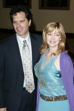 Sharon lawrence ve kocası tom