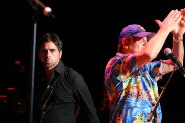 John stamos ve bruce johnston