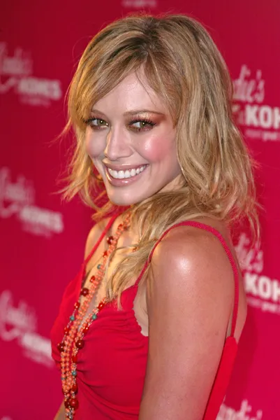 Candie's, kohl's ve hilary duff yeni bir reklam kampanyası duyurdu — Stok fotoğraf