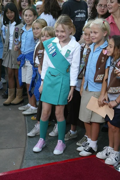 Dakota Fanning Girl Scouts Of The USA Induction — Stock Photo, Image