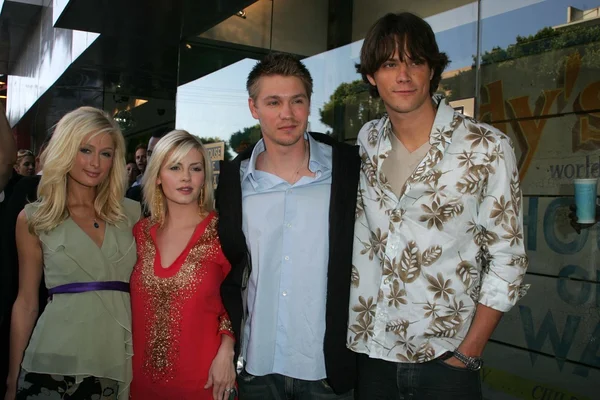 Paris hilton, elisha cuthbert, chad michael murray ve jared padalecki