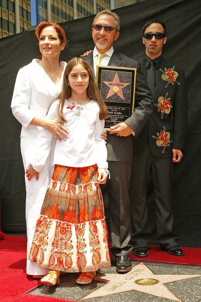 Emilio Estefan Honored With a Star on the Hollywood Walk of Fame — Stock Photo, Image