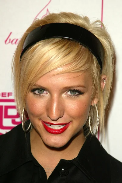 Ashlee Simpson — Stockfoto