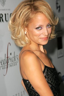 Nicole Richie