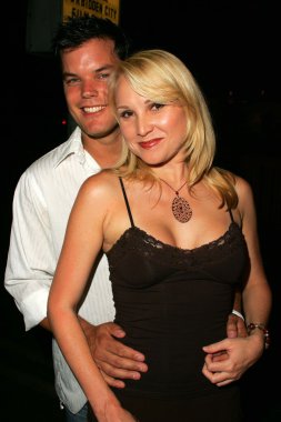 CD release parti düğün crashers