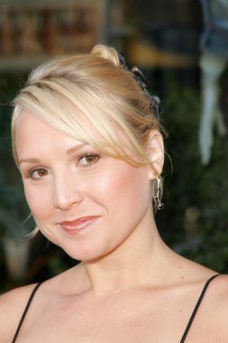 alana köri ev sahipliğinde antik ağartıcı imza mağaza açılışında gösteriş yapmak dergisi, antik denim, hollywood, ca 08-18-05