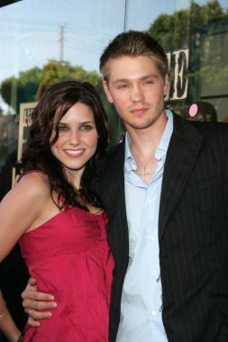 Sophia bush ve chad michael murray