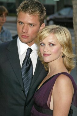 Ryan phillippe ve reese witherspoon