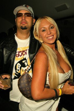 Kaptain ve mary carey